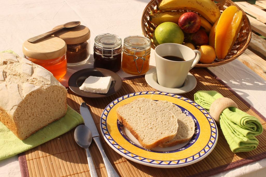 Casa La Ranita Bed & Breakfast Лос Силос Стая снимка